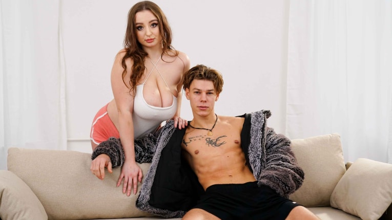 Amber Bloom’s Rimjob Mania